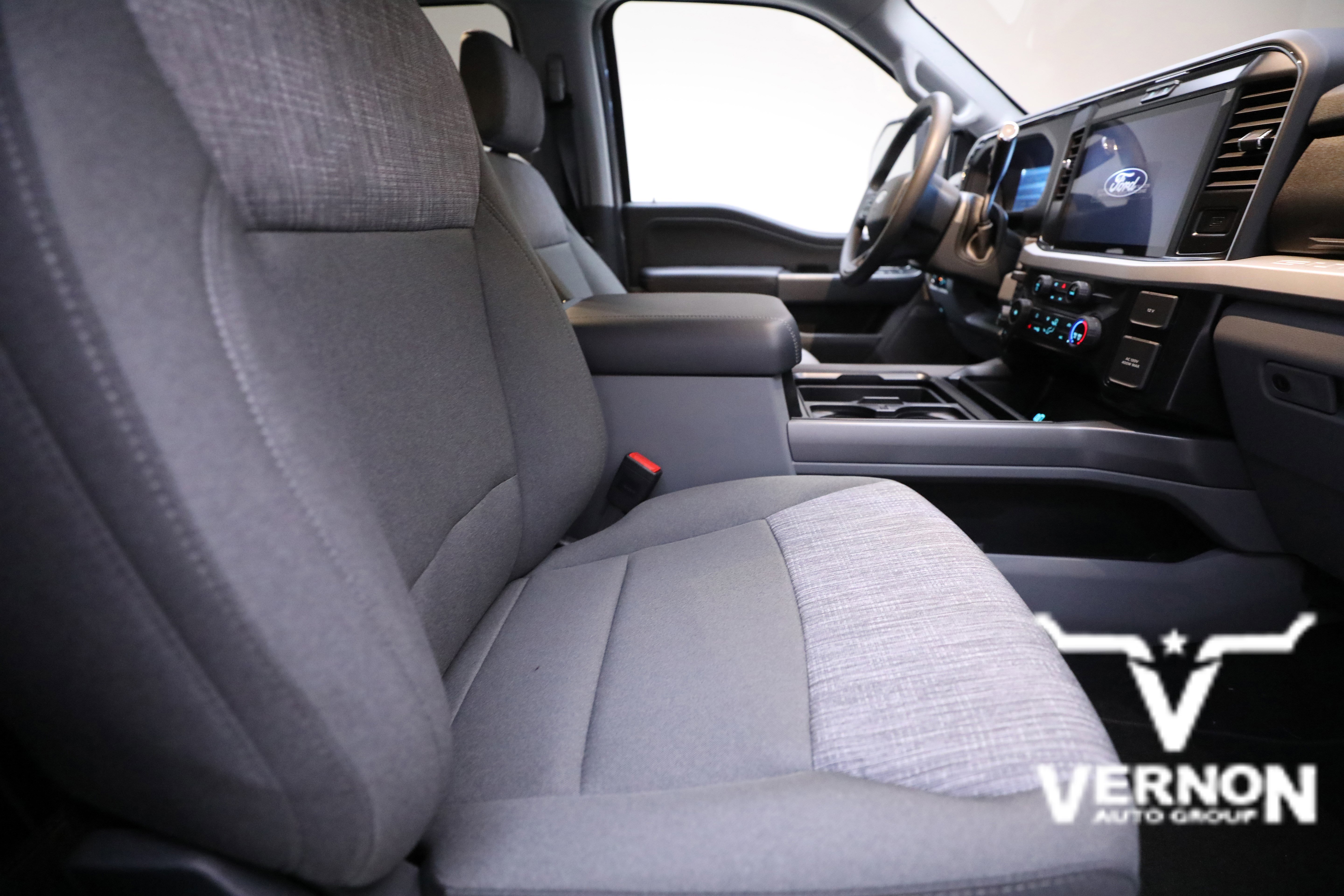 New 2026 Ford F250 XLT w/ XLT Premium Package image 11