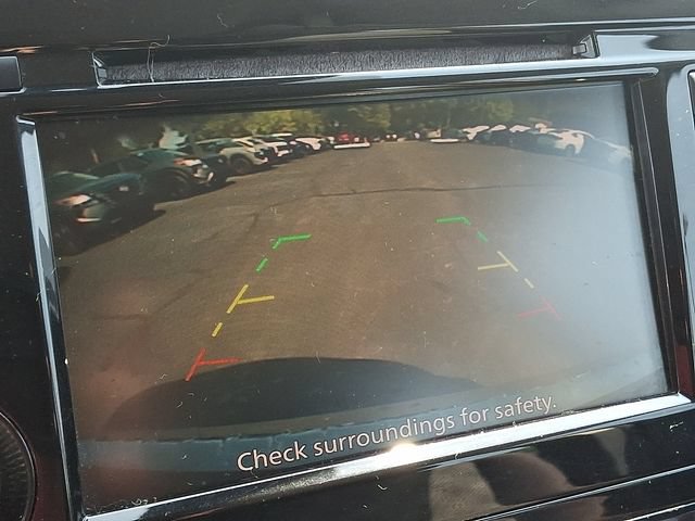 Used 2019 Nissan Rogue Sport SV AWD/4WD image 19