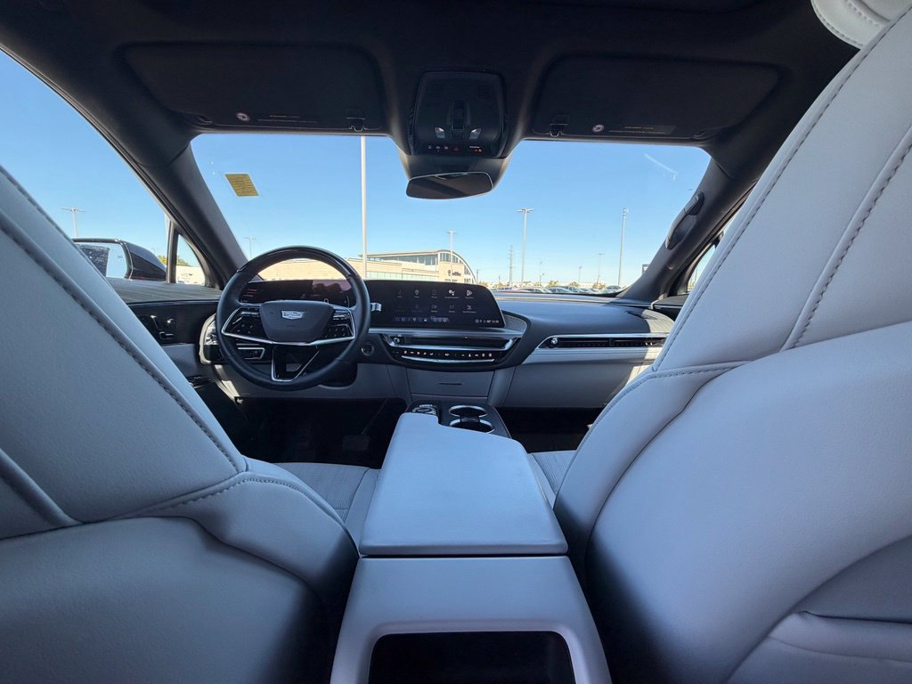 Certified 2024 Cadillac Lyriq Sport w/ LPO, Floor Liner Package AWD/4WD image 25