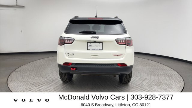 Used 2019 Jeep Compass Trailhawk AWD/4WD image 3