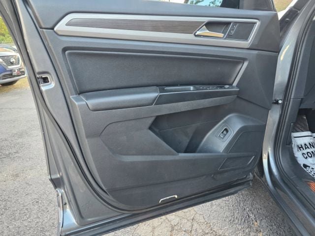 Used 2019 Volkswagen Atlas SEL R-Line AWD/4WD image 37