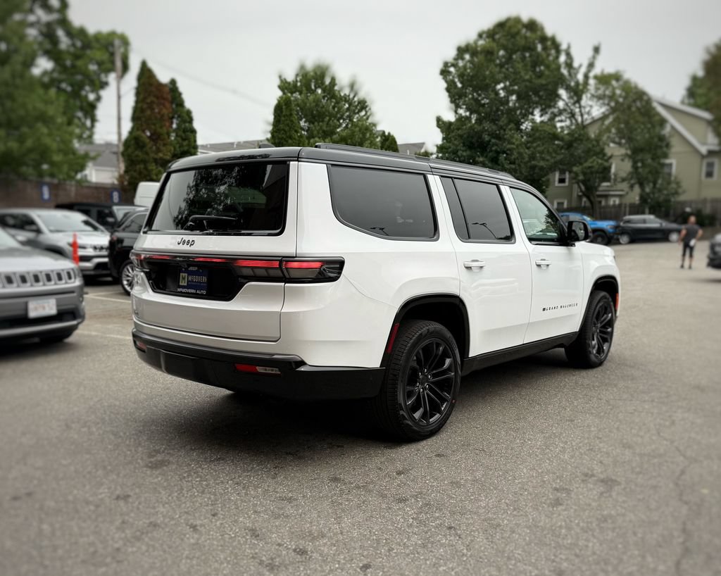 New 2026 Jeep Grand Wagoneer Summit AWD/4WD image 8