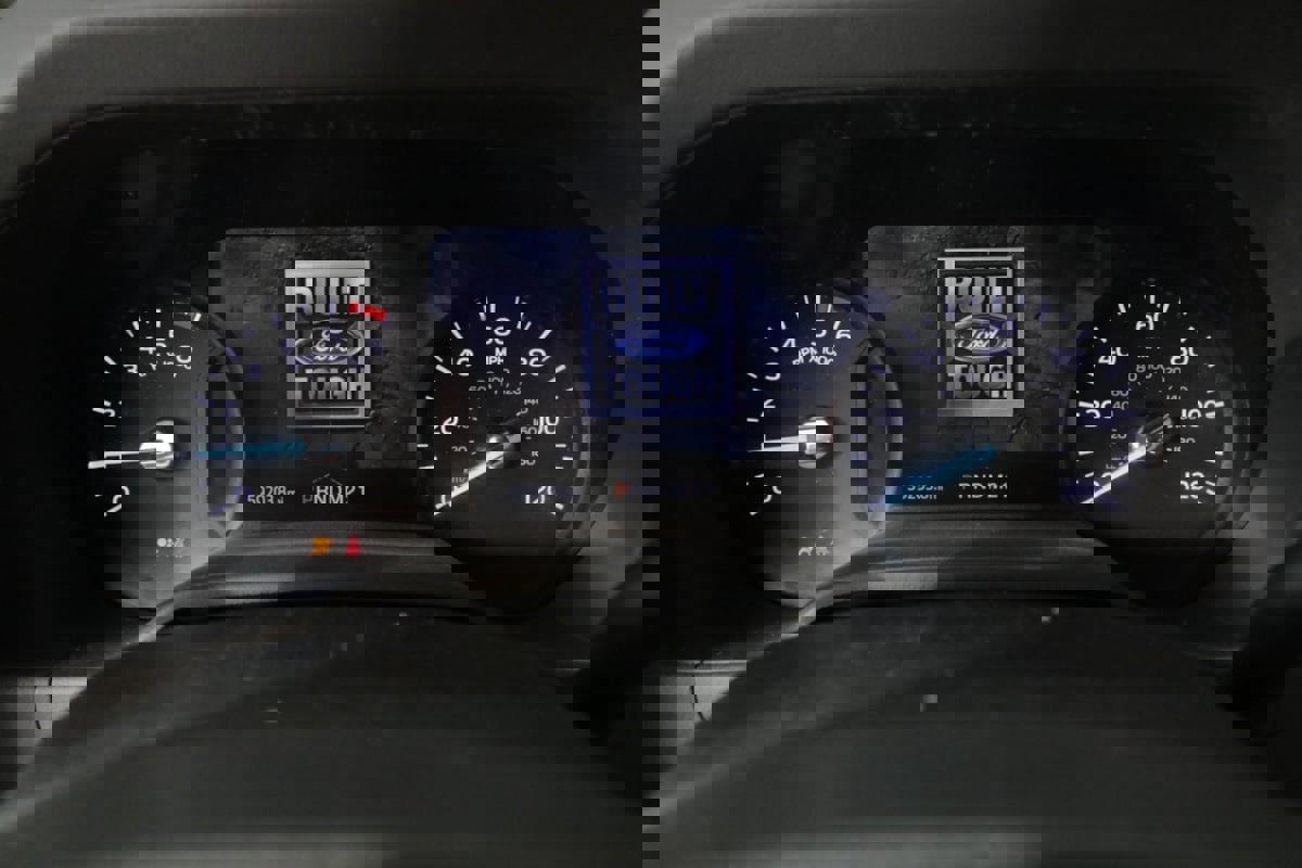 Used 2023 Ford E-350 and Econoline 350 Super Duty w/ Driver's Safety Package image 13