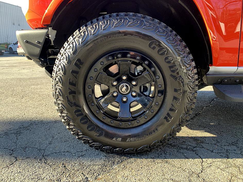 Used 2025 Ford Bronco Stroppe Edition image 8