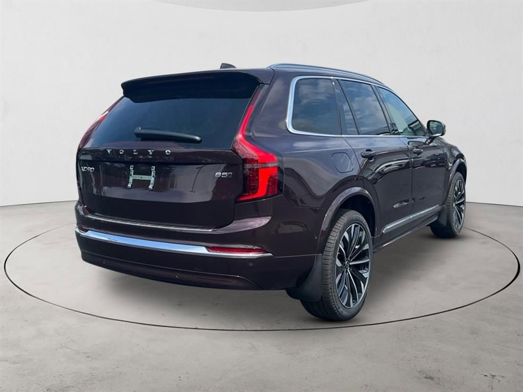 New 2026 Volvo XC90 B5 Plus w/ Protection Package Premier AWD/4WD image 5