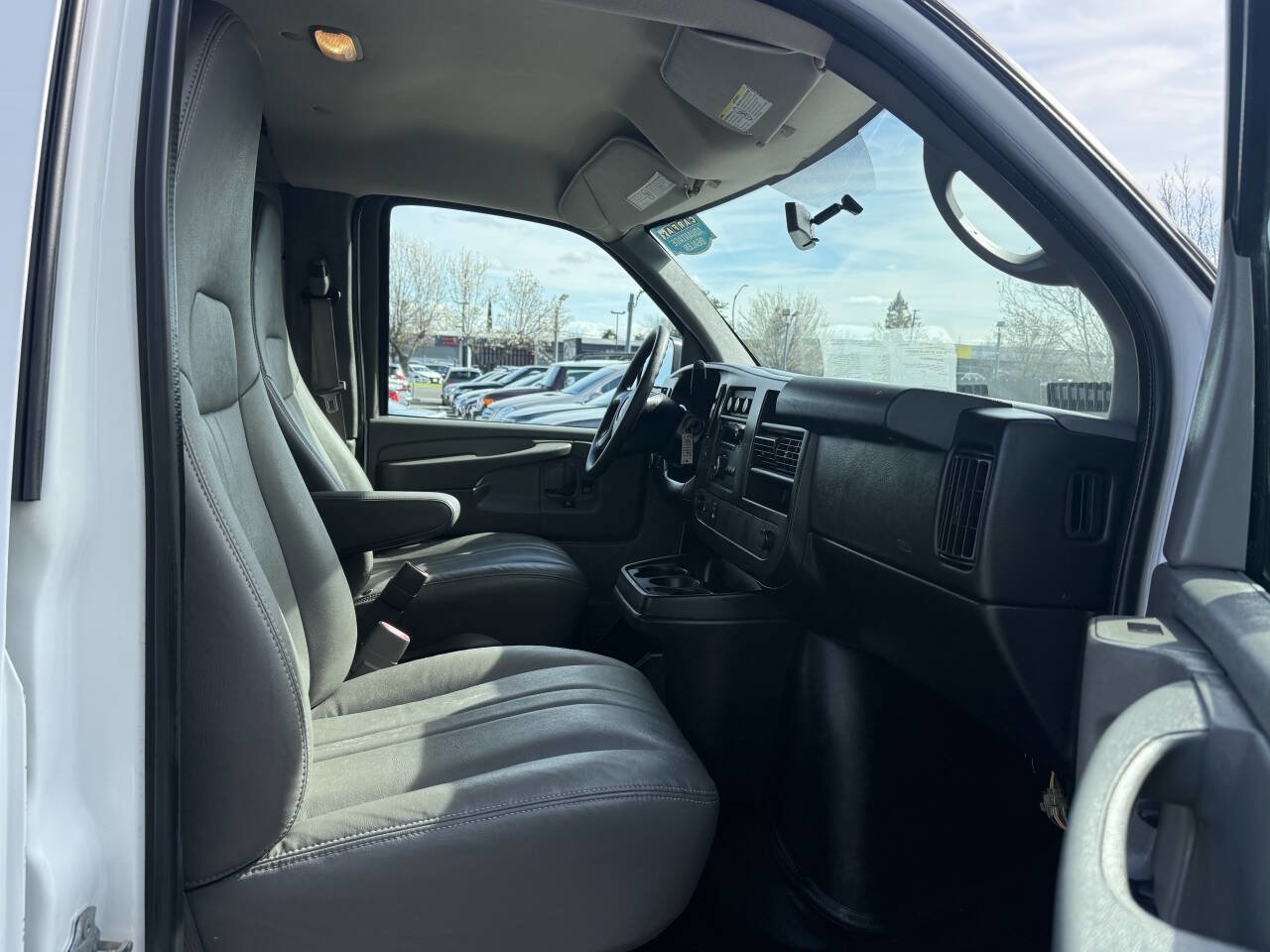 Used 2013 GMC Savana 2500 image 14