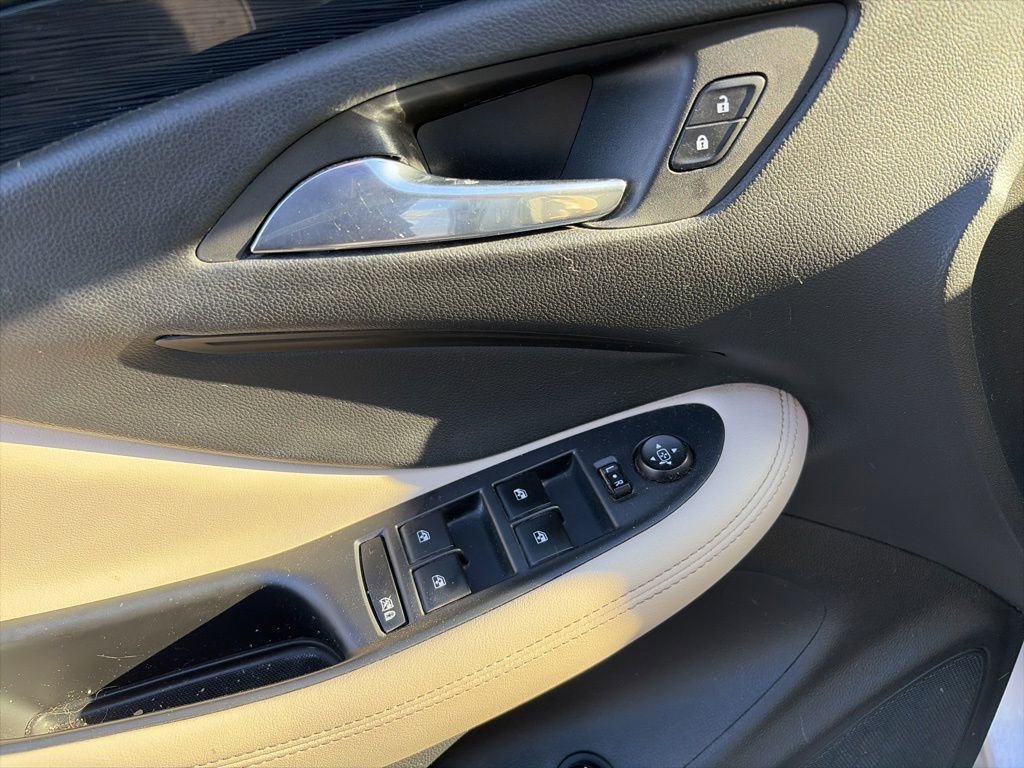 Used 2017 Buick Envision Preferred AWD/4WD image 18