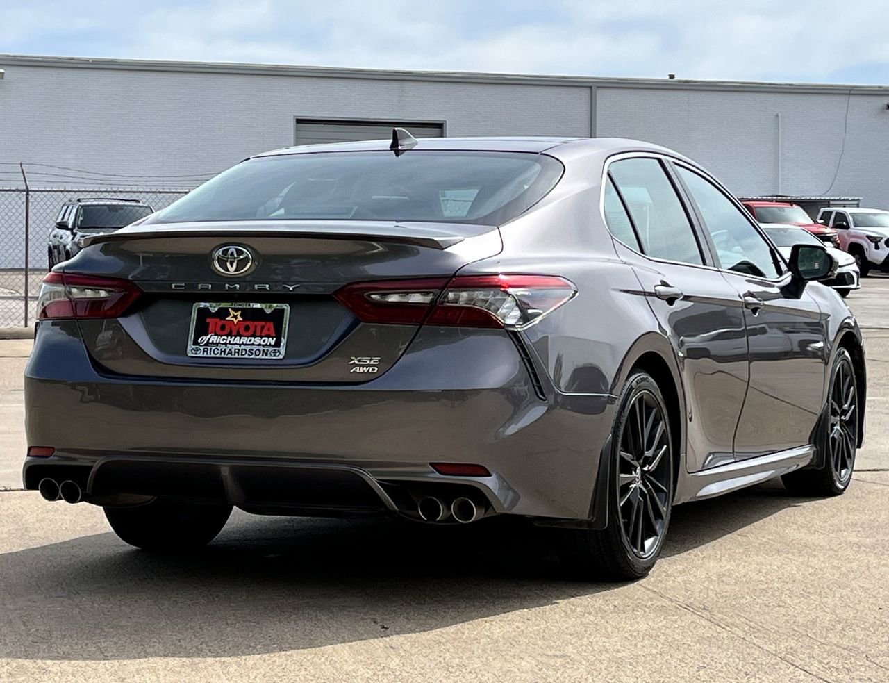 Used 2021 Toyota Camry XSE AWD/4WD image 4