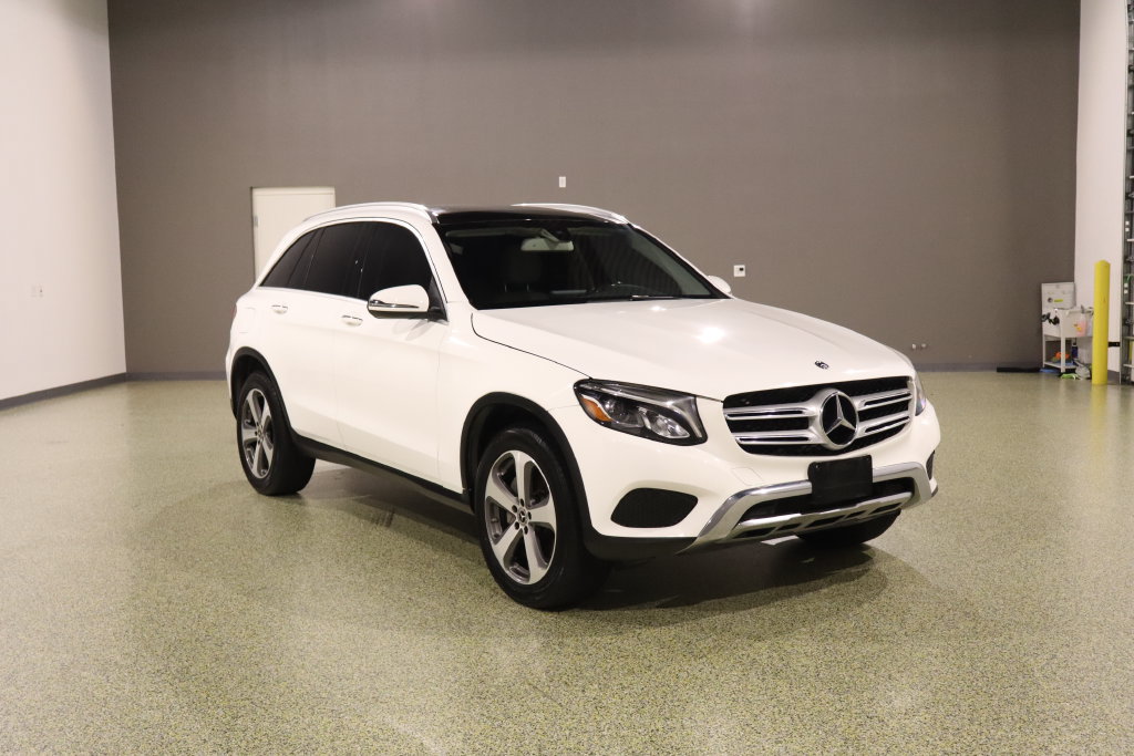 Used 2019 Mercedes-Benz GLC 300 4MATIC image 1