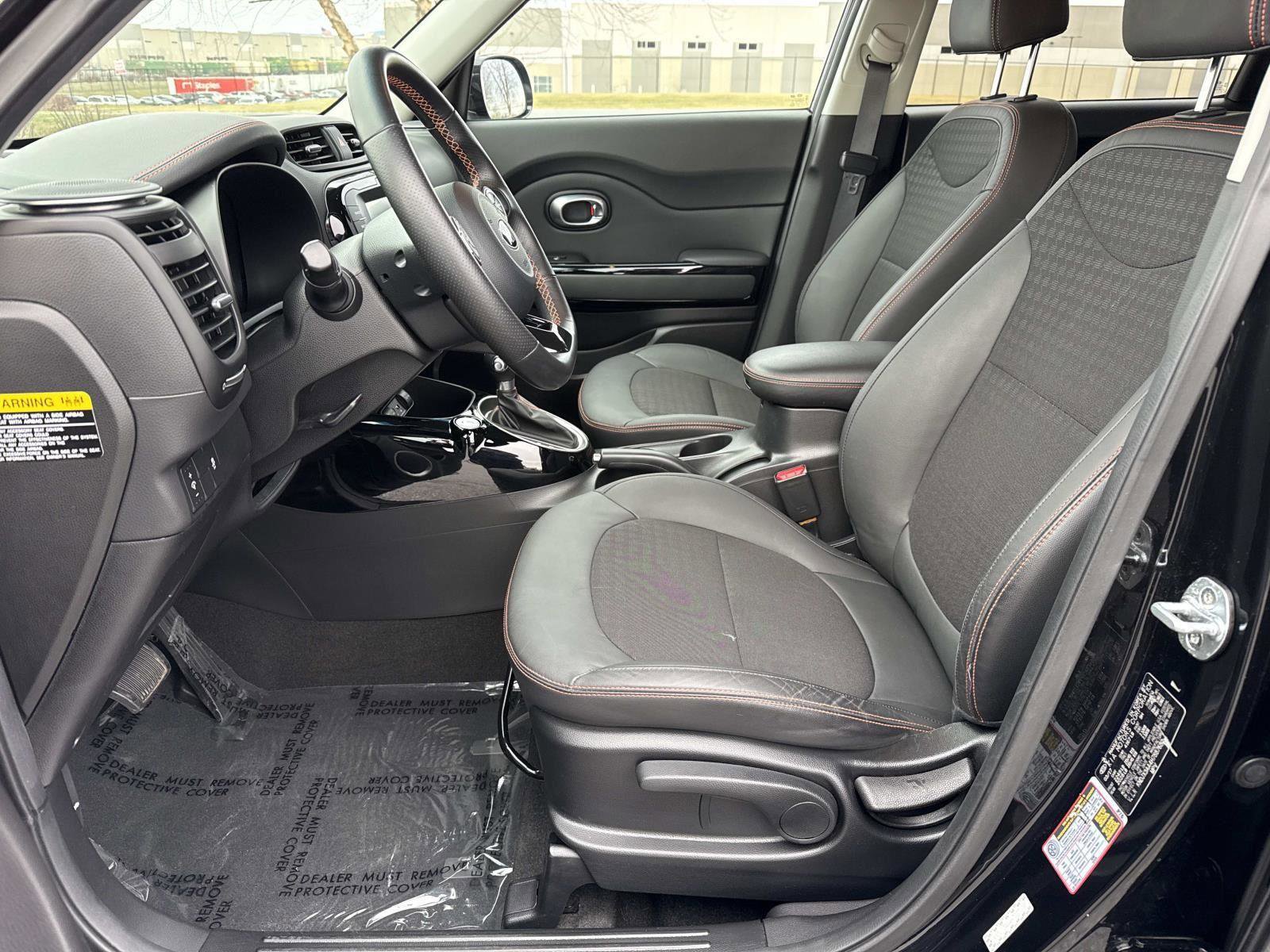 Used 2017 Kia Soul ! image 23