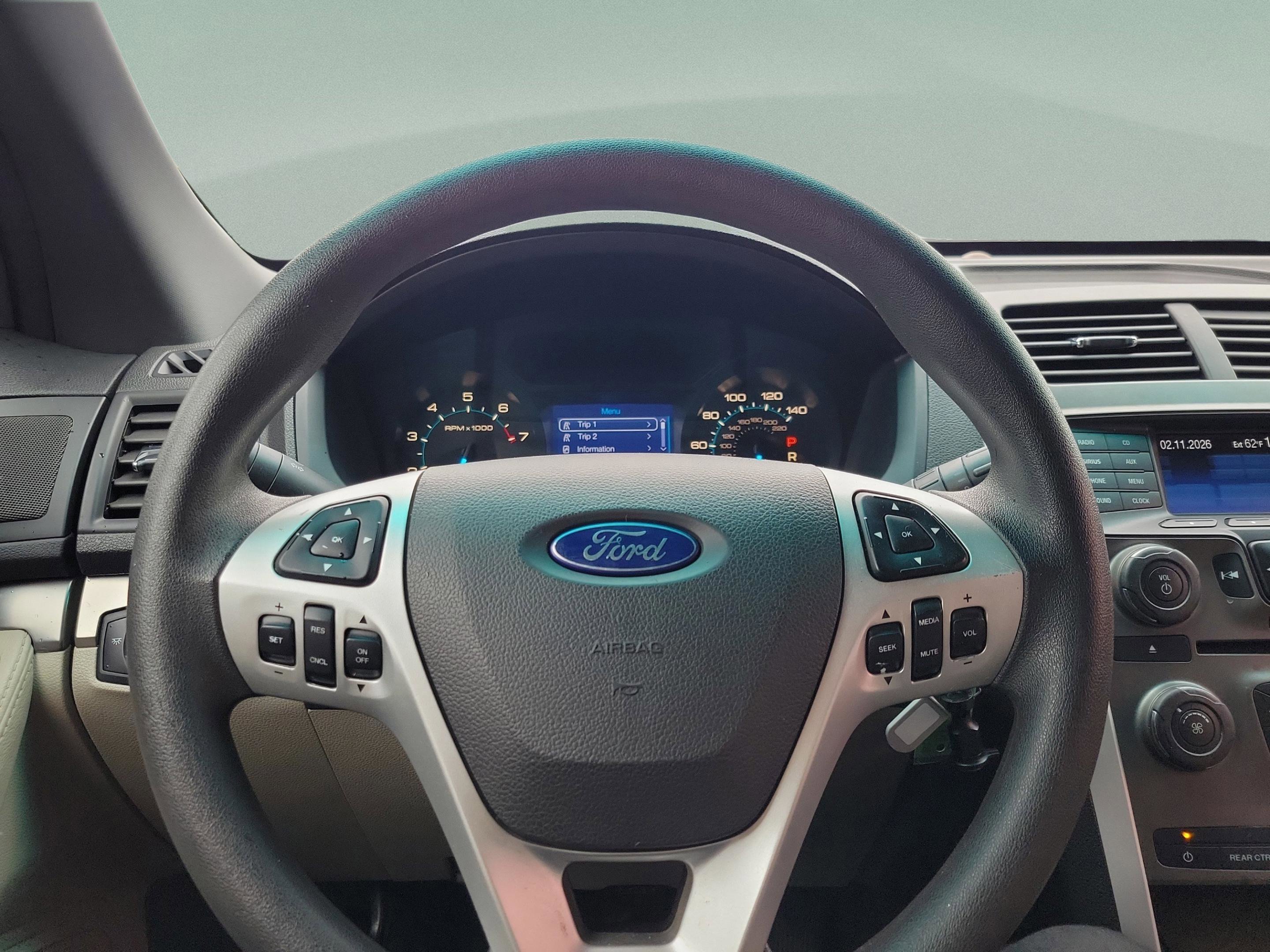 Used 2014 Ford Explorer FWD image 12