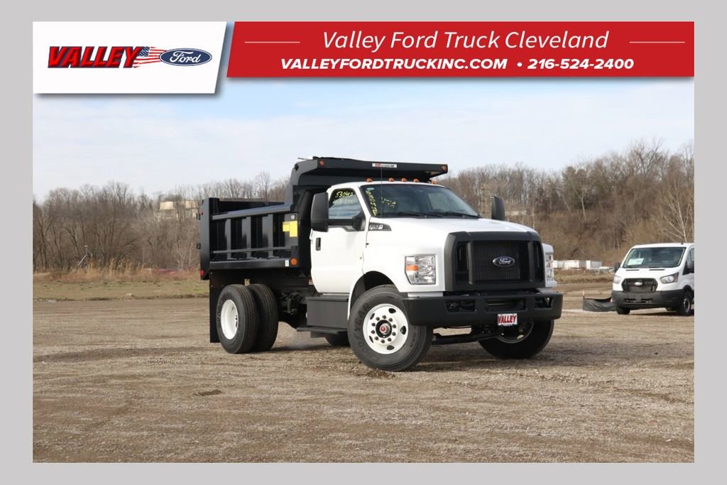 New 2026 Ford F650 2WD Regular Cab Super Duty image 1