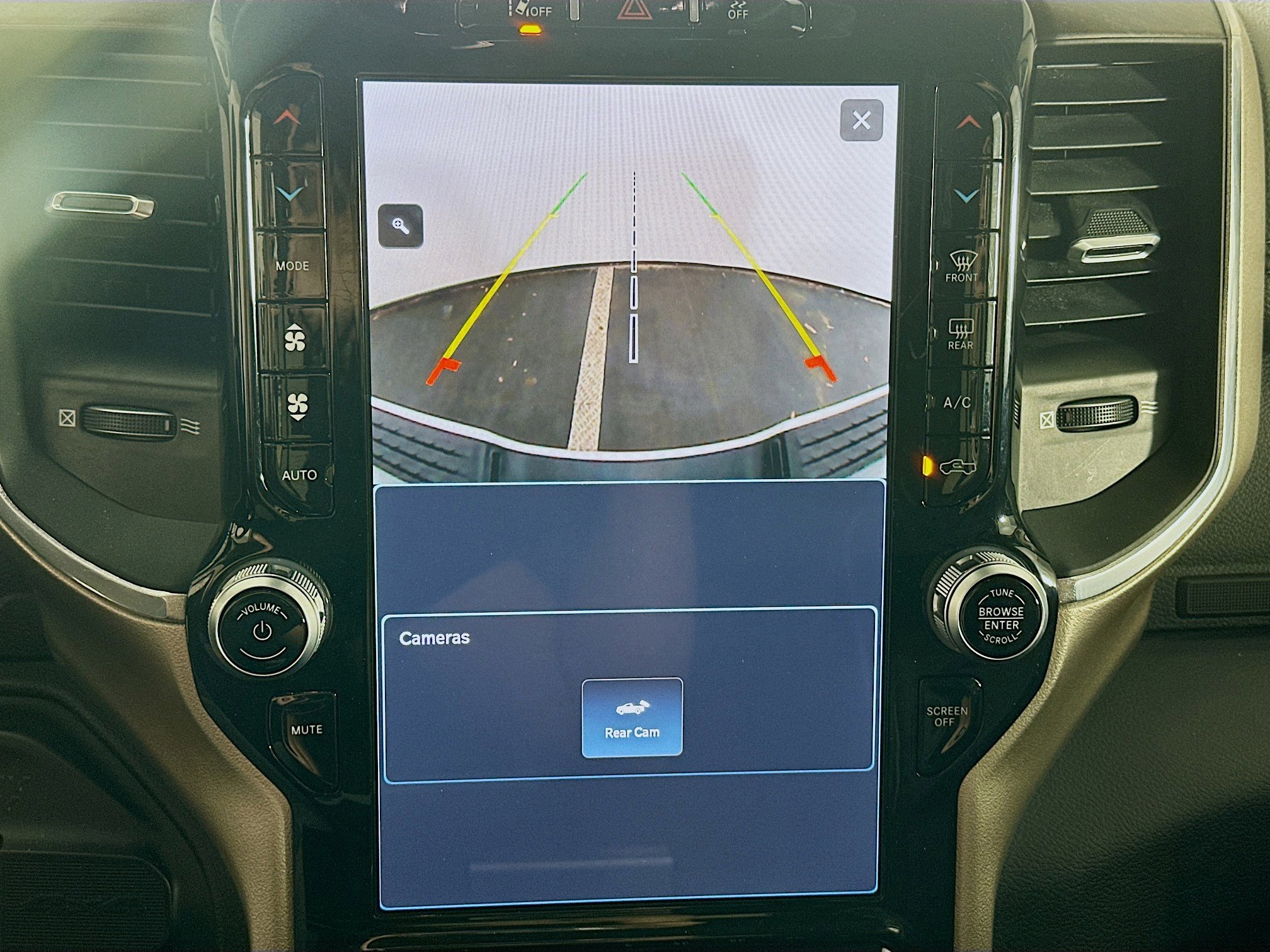 Used 2024 RAM 2500 Laramie w/ Safety Group image 23