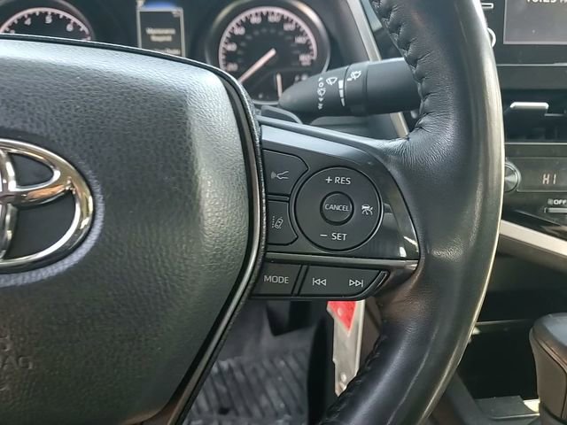 Used 2024 Toyota Camry SE image 15