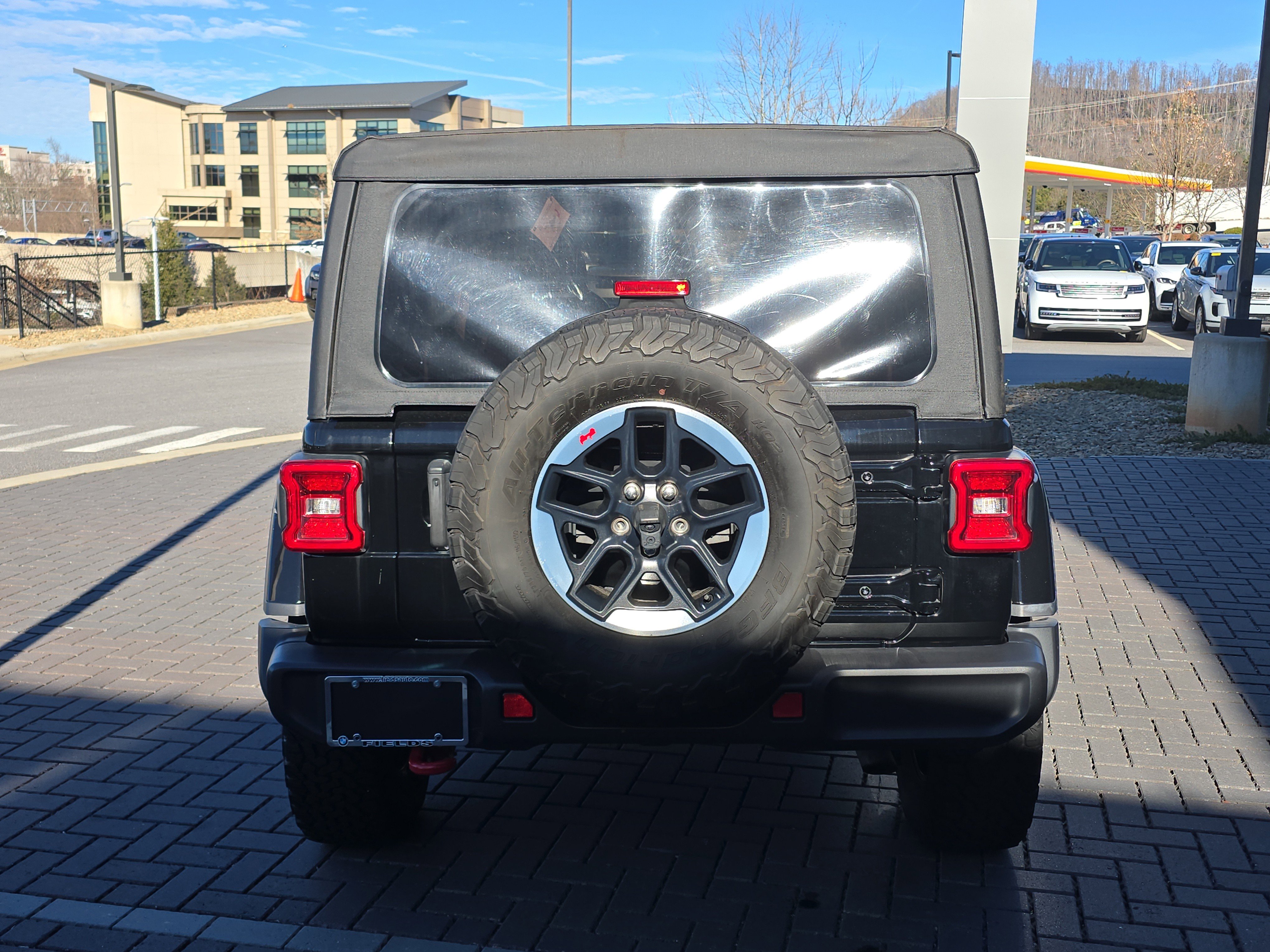 Used 2022 Jeep Wrangler Unlimited Rubicon w/ LED Lighting Group image 6