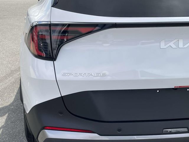 New 2026 Kia Sportage LX image 10