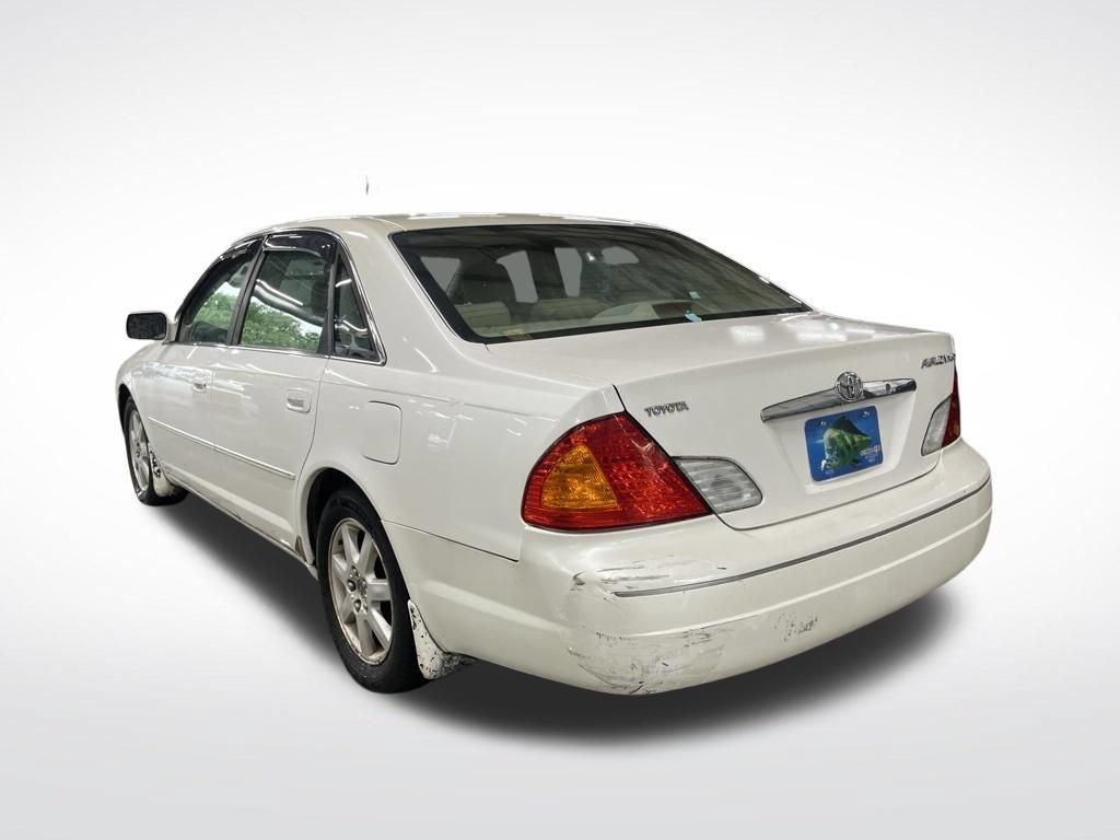 Used 2002 Toyota Avalon XL FWD image 5