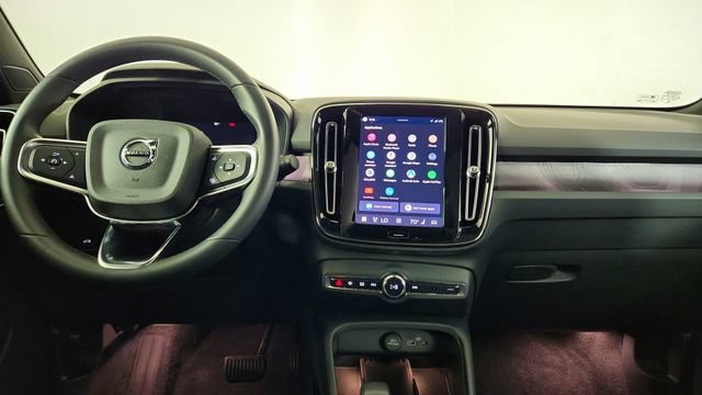 Certified 2023 Volvo C40 P8 Recharge Plus w/ Climate Package AWD/4WD image 25