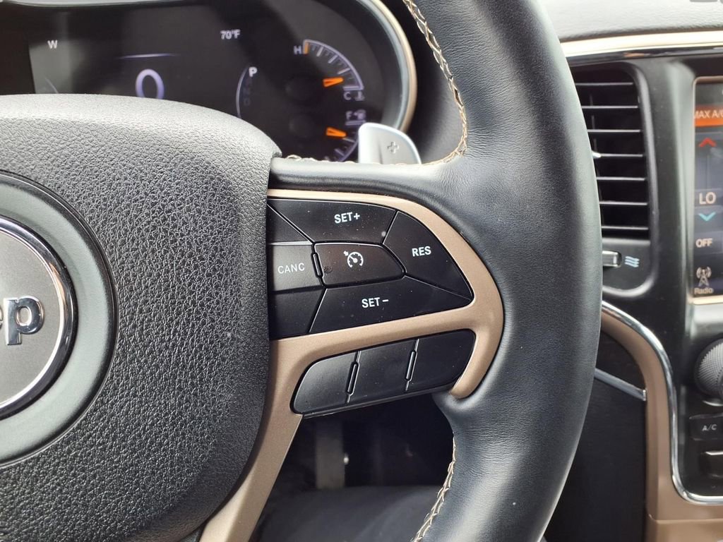 Used 2017 Jeep Grand Cherokee Limited image 14