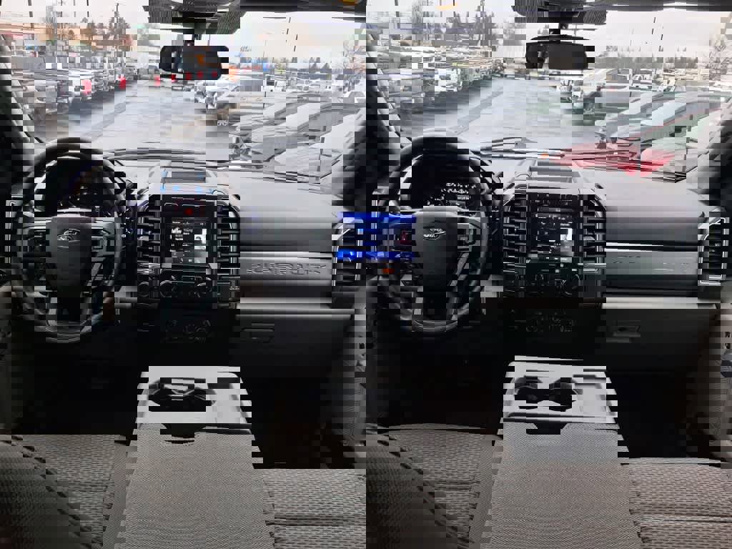 Used 2020 Ford F250 XLT image 6