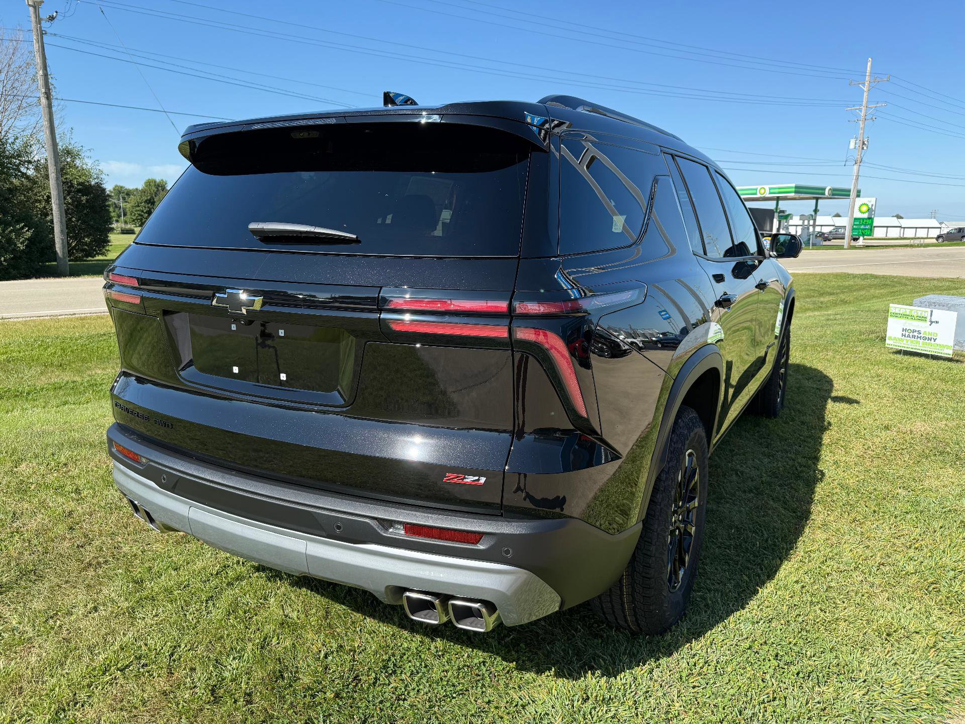 New 2026 Chevrolet Traverse Z71 w/ Driver Confidence Package image 7