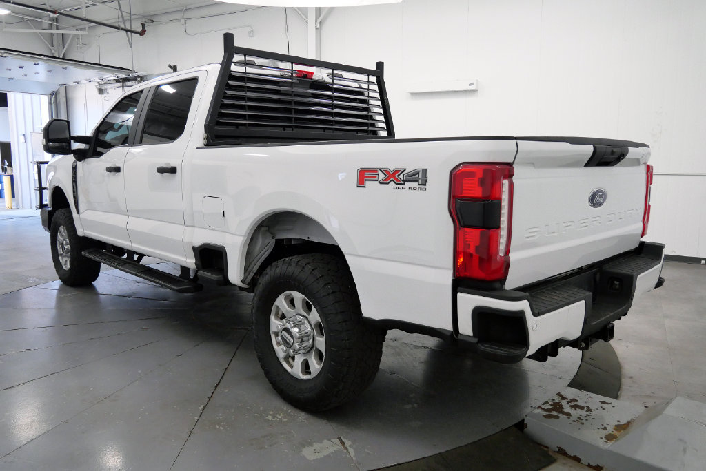 Used 2024 Ford F250 XL w/ STX Appearance Package AWD/4WD image 6