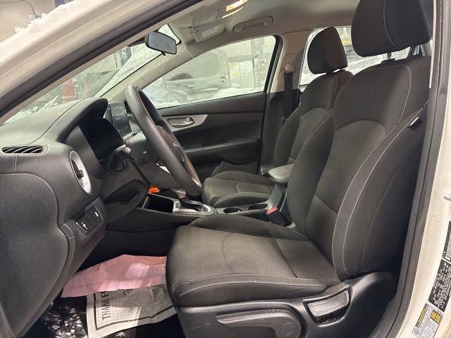 Certified 2023 Kia Forte LXS image 10