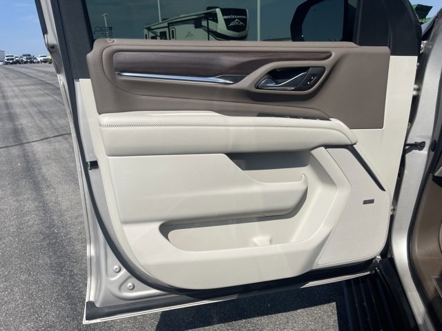 Used 2021 GMC Yukon Denali w/ Denali Premium Package image 20