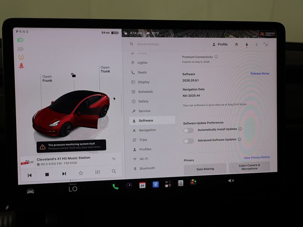 Used 2022 Tesla Model 3 AWD/4WD image 41