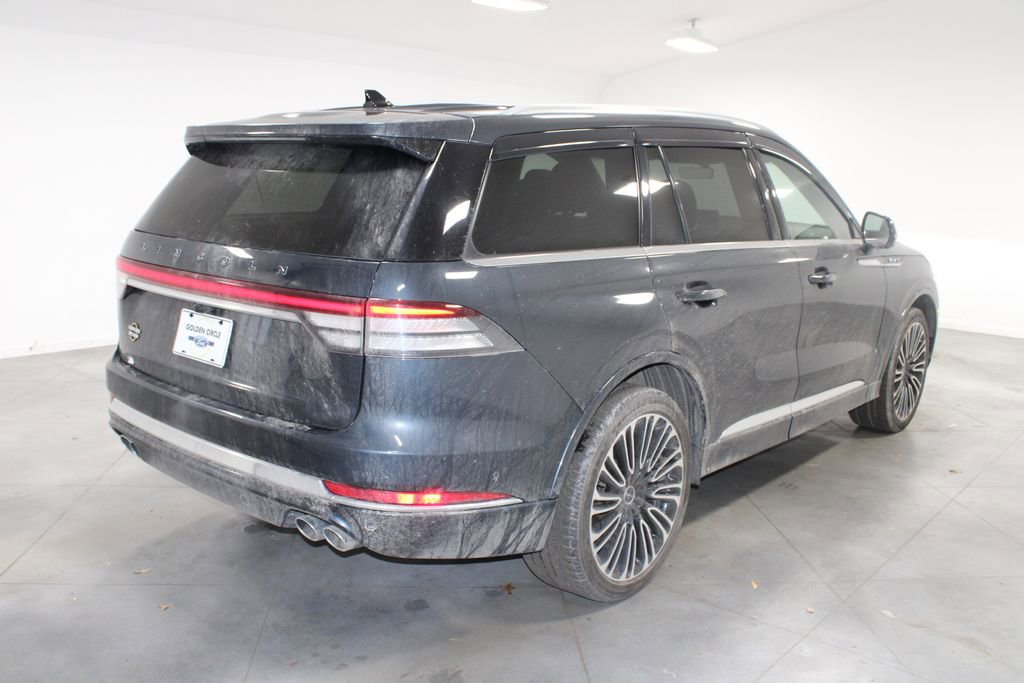 Used 2023 Lincoln Aviator Black Label w/ Dynamic Handling Package image 9