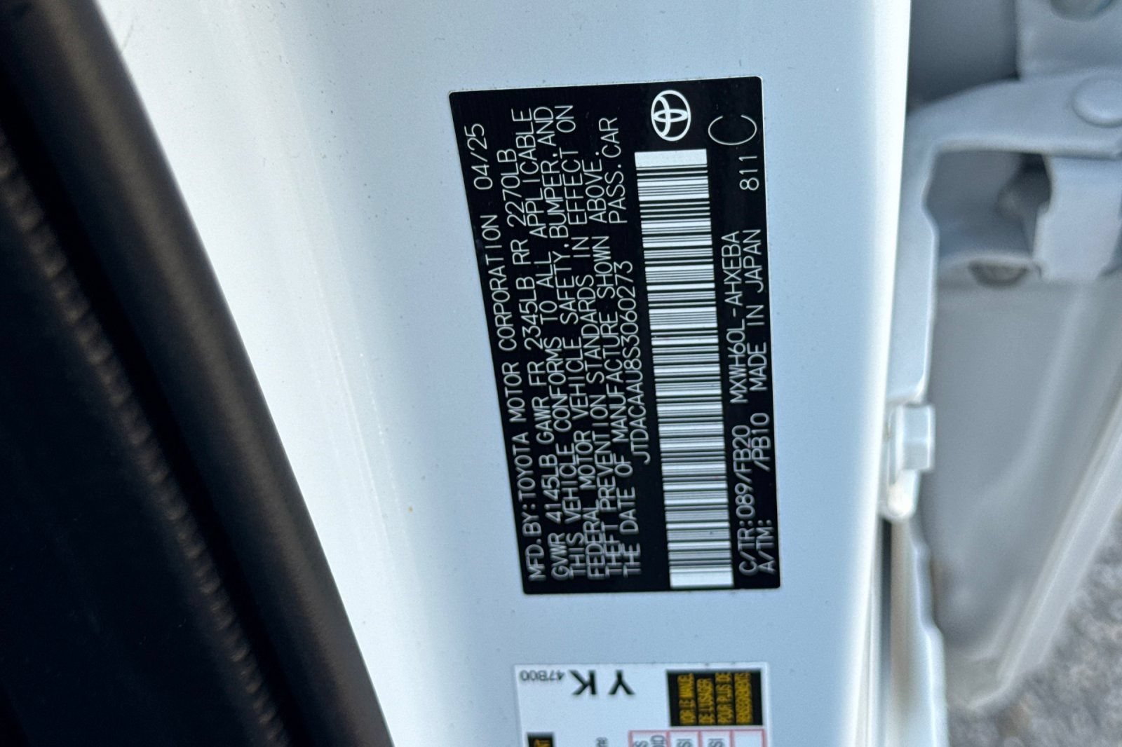 Used 2025 Toyota Prius LE FWD image 27