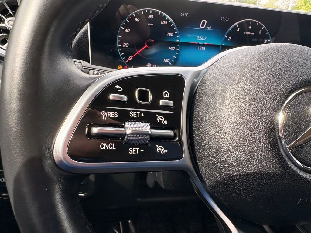 Used 2021 Mercedes-Benz GLA 250 4MATIC image 33