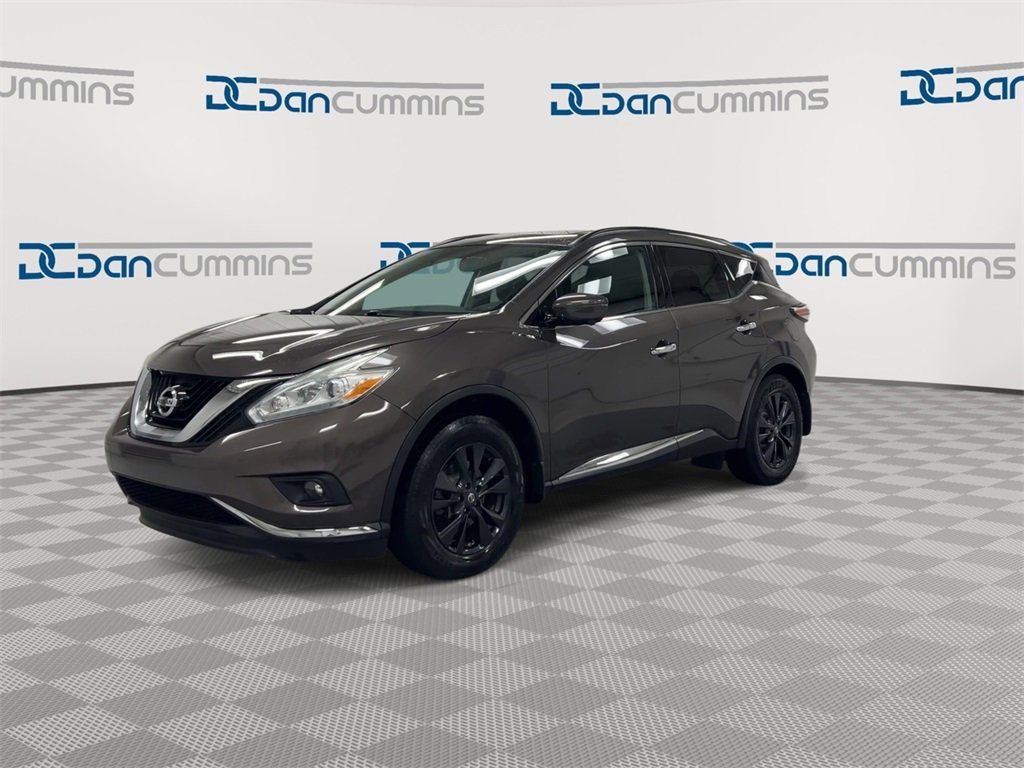 Used 2017 Nissan Murano SV w/ Premium Plus Package image 4