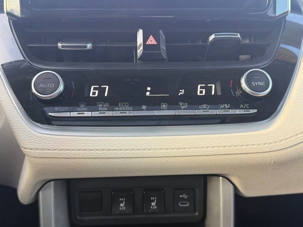 Certified 2024 Toyota Corolla Cross XLE w/ Convenience Package image 24