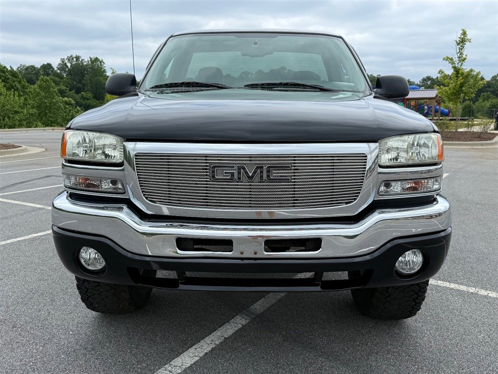 Used 2004 GMC Sierra 1500 SLE w/ Light Duty Power Package AWD/4WD image 8