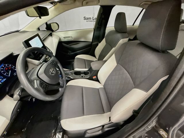 Used 2025 Toyota Corolla LE w/ LE Premium Package FWD image 20