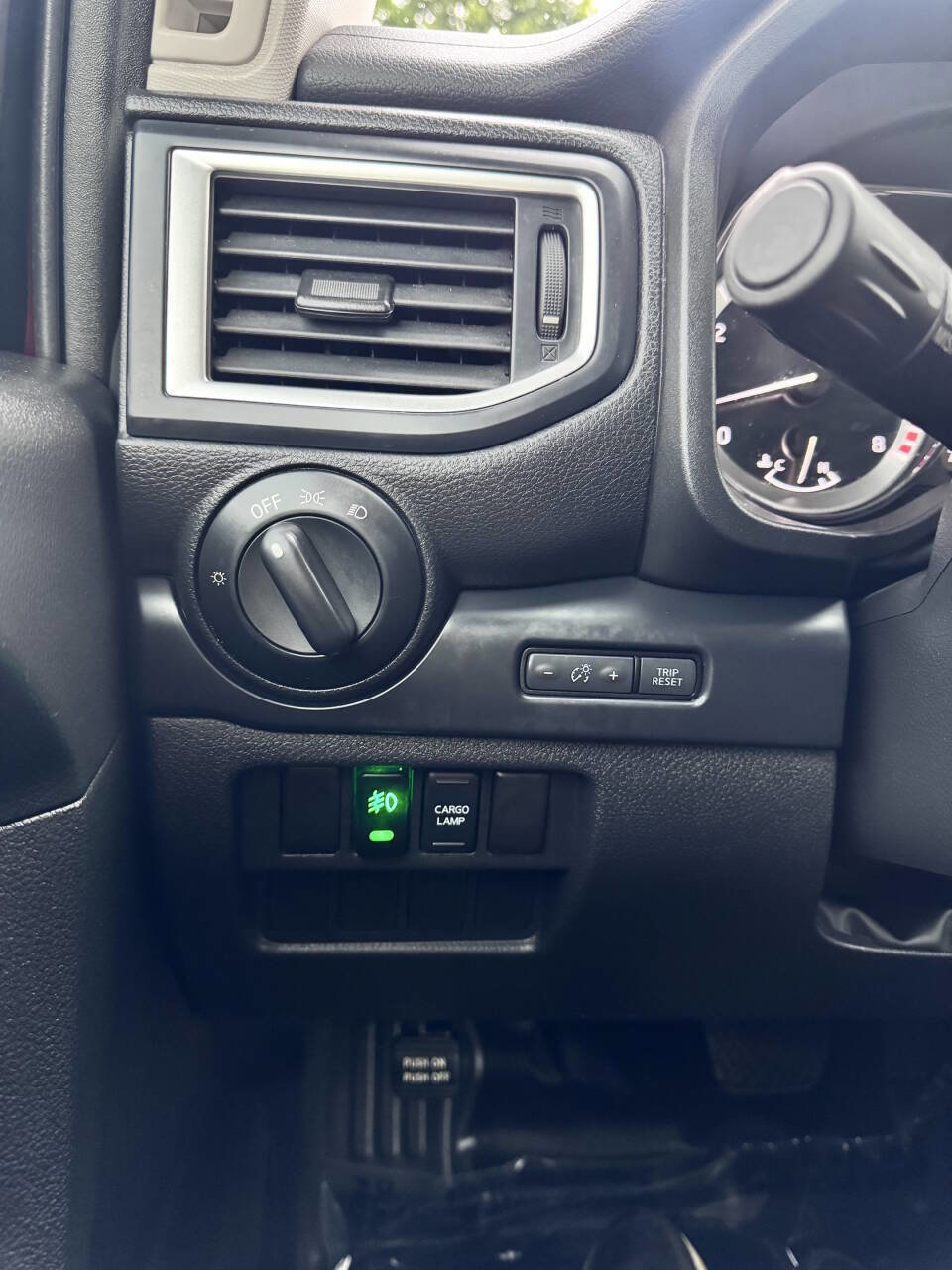 Used 2019 Nissan Titan S w/ S Utility Package image 22