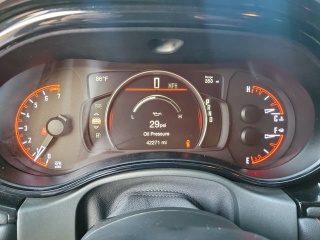 Used 2025 Dodge Durango GT RWD image 28
