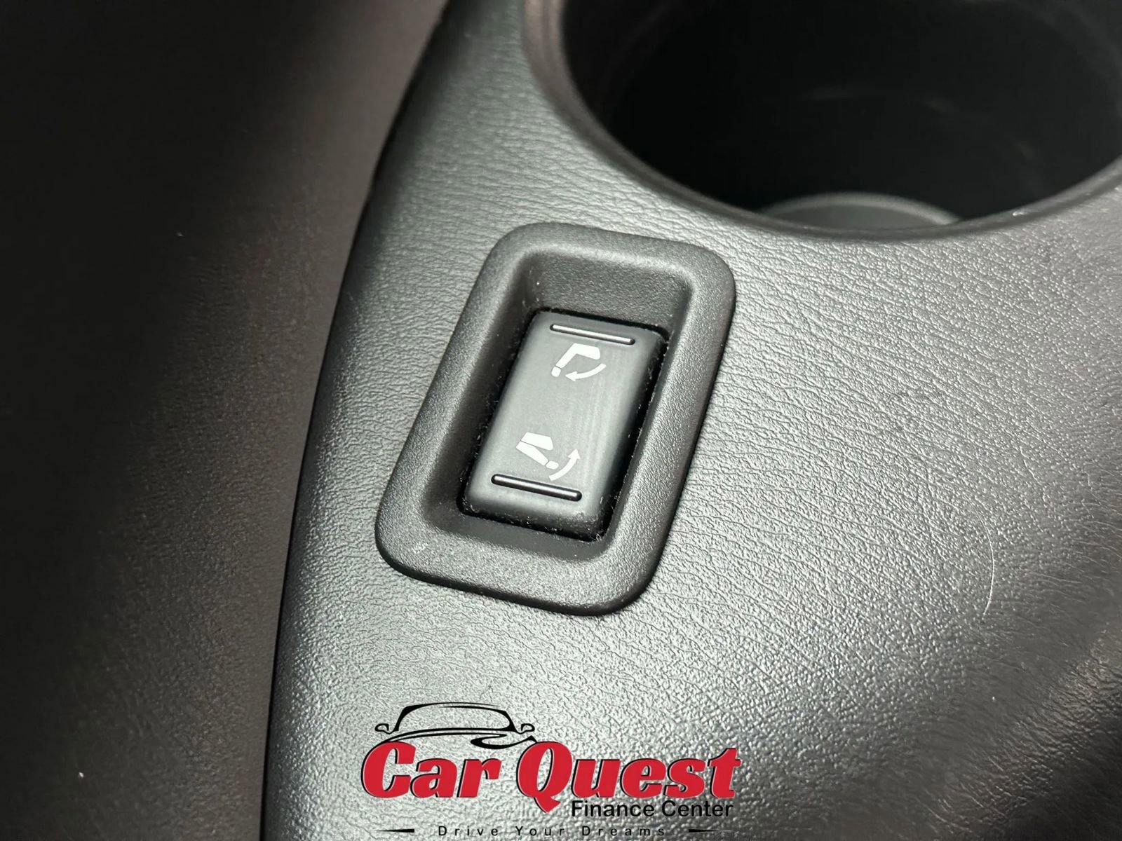 Used 2018 Nissan Armada SL w/ Moonroof Package RWD image 19