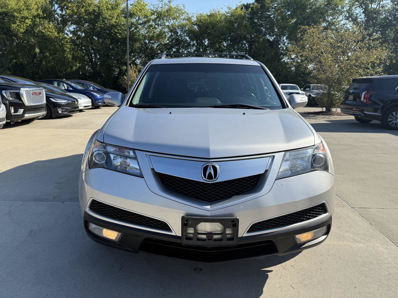 Used 2012 Acura MDX w/ Technology Package AWD/4WD image 2