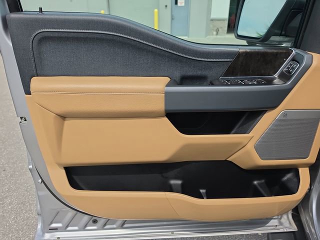 Used 2022 Ford F150 Lariat w/ Equipment Group 502A High AWD/4WD image 16