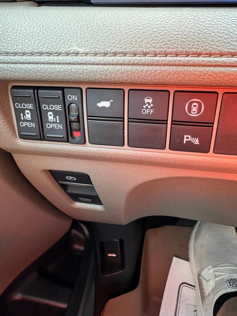 Used 2022 Honda Odyssey Touring image 26