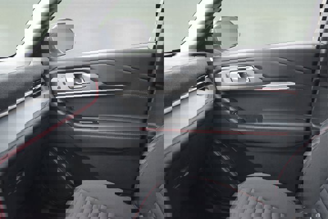 New 2026 Ford Explorer ST-Line w/ ST-Line Street Pack image 15