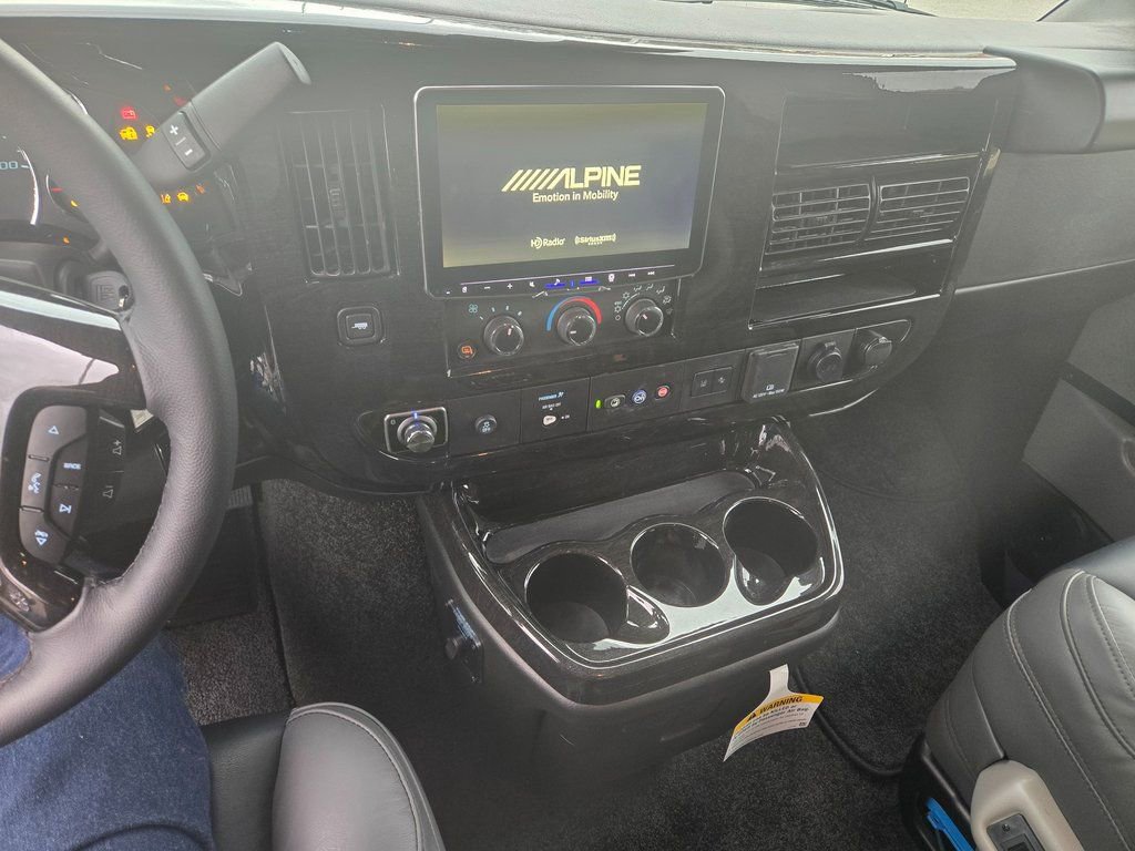 New 2026 Chevrolet Express 2500 w/ Driver Convenience Package image 10
