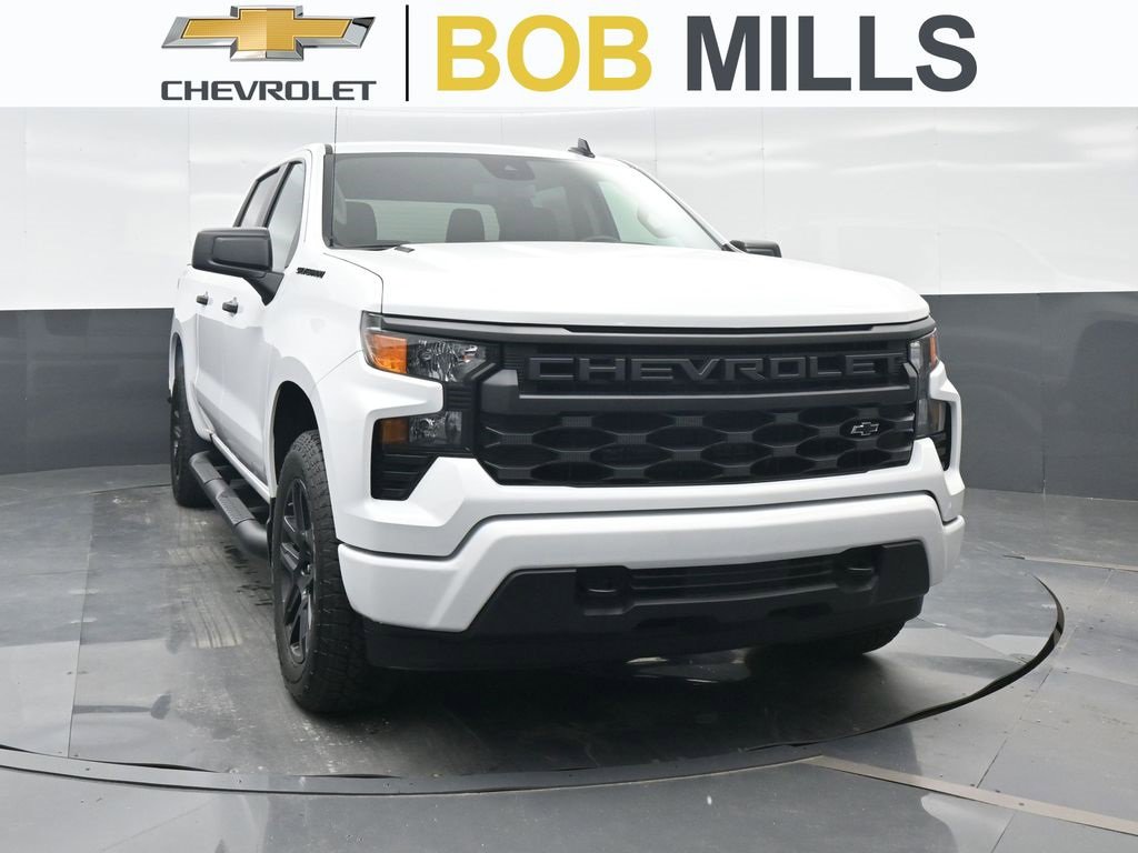 New 2025 Chevrolet Silverado 1500 Custom w/ Turbomax Blackout Package