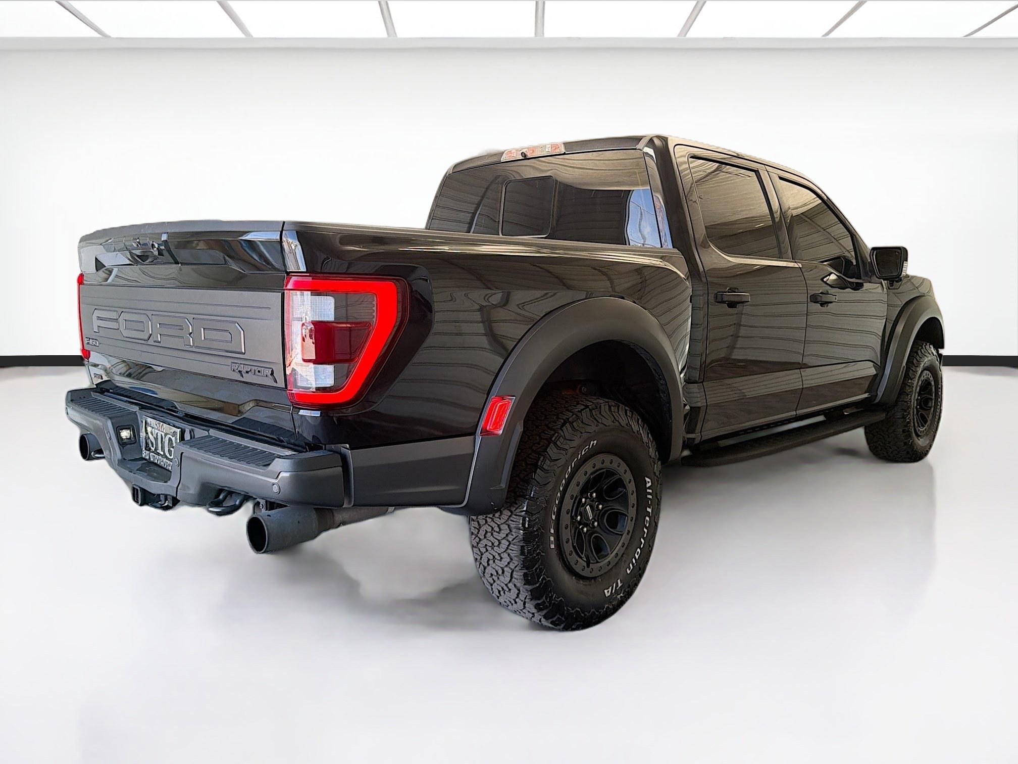 Used 2023 Ford F150 Raptor w/ Raptor Carbon Fiber Package AWD/4WD image 4