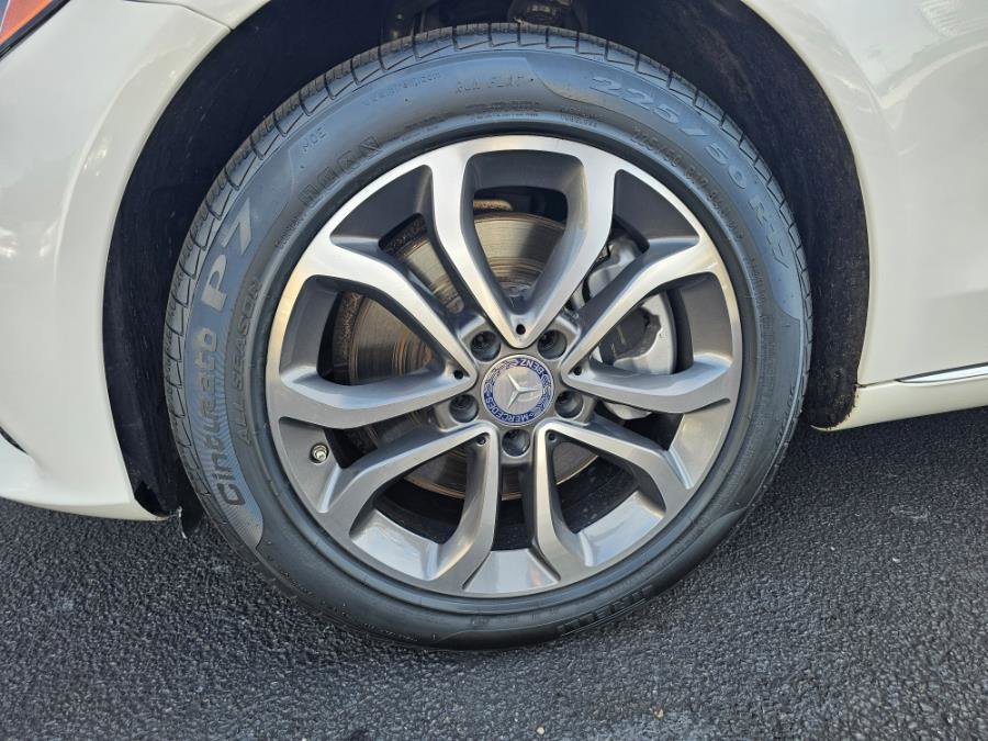 Used 2015 Mercedes-Benz C 300 4MATIC Sedan w/ Premium 1 Package image 35