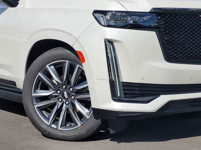 Used 2021 Cadillac Escalade Sport w/ Driver Assist Tech Package AWD/4WD image 9