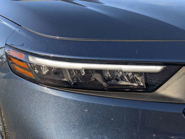 Used 2025 Honda Accord SE image 9