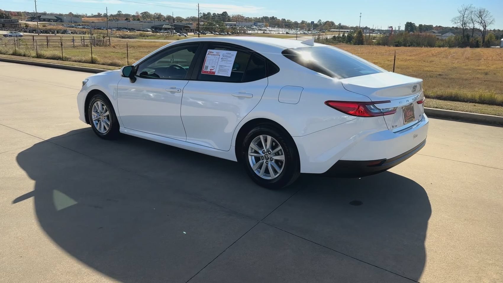 Used 2025 Toyota Camry LE w/ Convenience Package FWD image 7